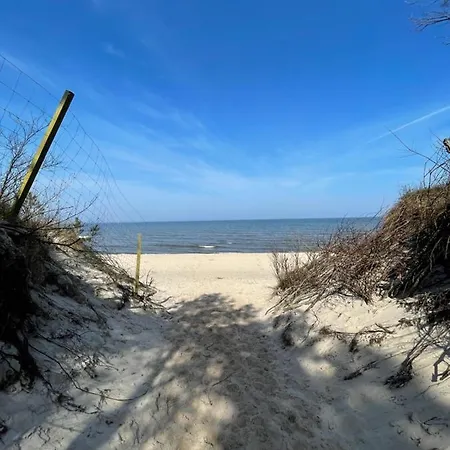 - Baltic - Z Krytym Basenem