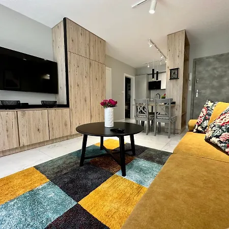 Apartament - Baltic - Z Krytym Basenem *